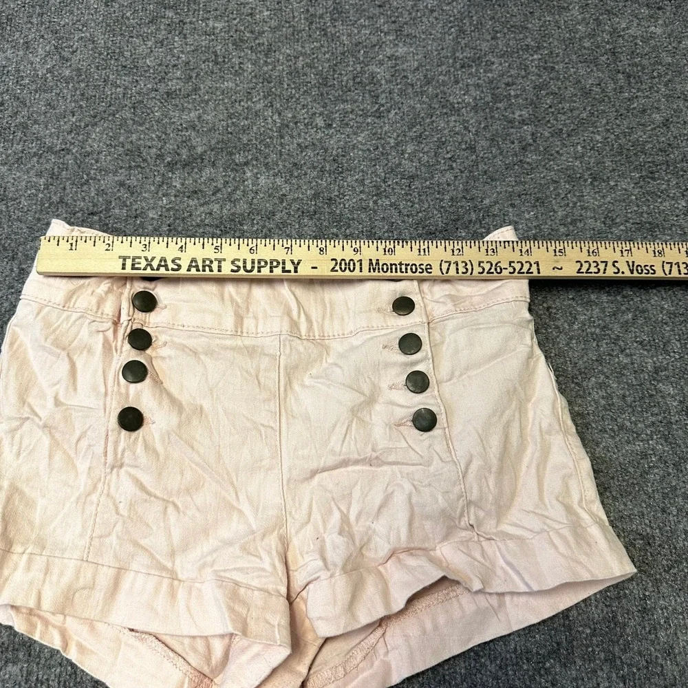 Forever 21 Shorts Womens Size 29 Peach Pink High Waisted Sailor Button Front
